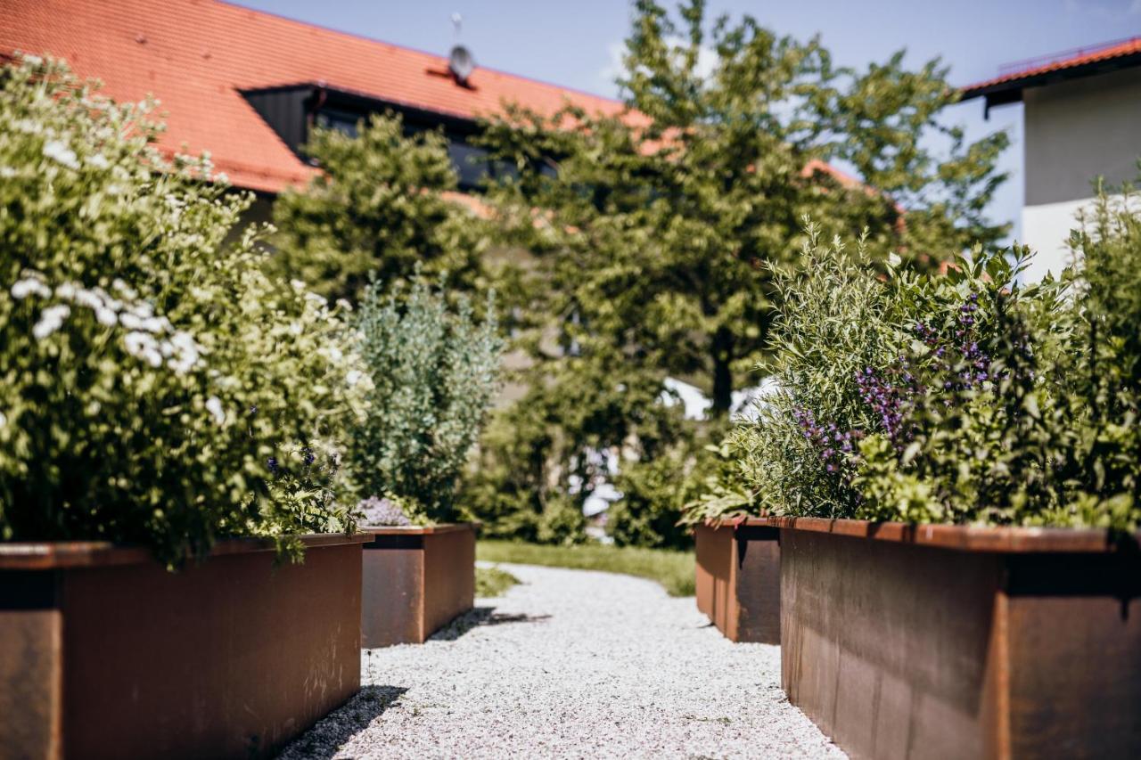 Angermuehle Landgasthof Altenmarkt an der Alz Eksteriør billede